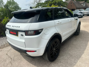 2016 Land Rover Range Rover Evoque 2.0 Td4 Hse Dynamic in White — image 4