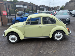 1970 Volkswagen Beetle 1300 Beetle in Green — image 5
