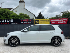 2016 Volkswagen Golf 2.0 Tdi Bluemotion Tech Gtd DSG Euro 6 (s/s) 5dr in White — image 6