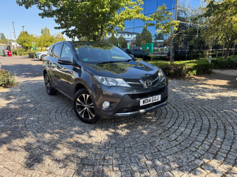 2014 Toyota Rav4 2.0 D-4d Icon 4WD Euro 5 (s/s) 5dr in Grey — image 1