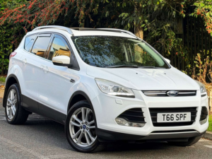 2013 Ford Kuga 2.0 Tdci Titanium X SUV 5dr Diesel Powershift AWD Euro 5 (163 Ps) in White — image 3