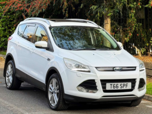 2013 Ford Kuga 2.0 Tdci Titanium X SUV 5dr Diesel Powershift AWD Euro 5 (163 Ps) in White — image 5
