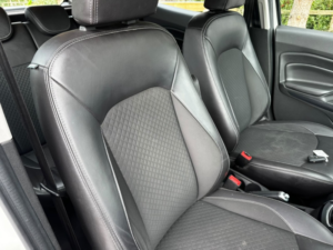 2017 Ford Ecosport 1.0 T Ecoboost Titanium in White — image 6