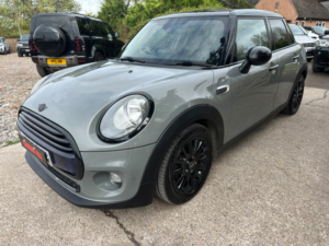 2015 MINI Hatch