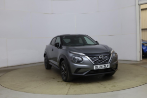 2024 Nissan Juke 1.6 N-Connecta Auto Euro 6 5dr in Grey — image 3
