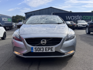 2013 Volvo V40 2.0 D3 Se in Silver — image 5