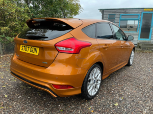 2017 Ford Focus 1.0t Ecoboost St-Line Hatchback 5dr Petrol Manual Euro 6 (s/s) (125 Ps) in Orange — image 3