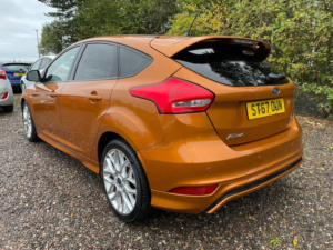 2017 Ford Focus 1.0t Ecoboost St-Line Hatchback 5dr Petrol Manual Euro 6 (s/s) (125 Ps) in Orange — image 4