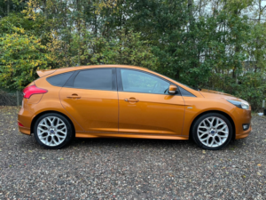 2017 Ford Focus 1.0t Ecoboost St-Line Hatchback 5dr Petrol Manual Euro 6 (s/s) (125 Ps) in Orange — image 5