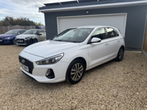 2017 Hyundai I30 1.0 I30 Se Nav 1.0t 120ps in White — image 3