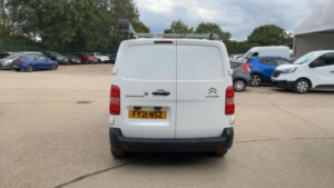 2021 Citroen Dispatch 1.5 Bluehdi 1000 Enterprise M Fwd 2 Euro 6 (s/s) 6dr in White — image 2