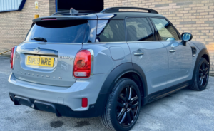 2019 MINI Countryman 2.0 Countryman Cooper D All4 Sport in Grey — image 4