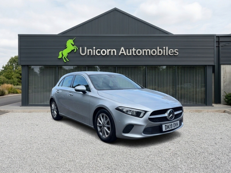 2019 Mercedes-Benz A Class 1.5 A180d Sport in Silver — image 1