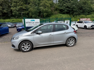 2017 Peugeot 208 1.2 Puretech Active Hatchback 5dr Petrol Manual Euro 6 (82 Ps) in Silver — image 3