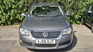 2006 Volkswagen Passat 2.0 Fsi S in Grey — image 2