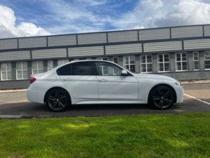 2016 BMW 3 Series 2.0 320d Xdrive M Sport 4WD 4dr in White — image 6