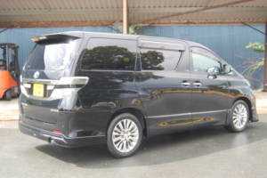 2014 Toyota Vellfire 2.4 Golden Eyes Facelift in Black — image 5