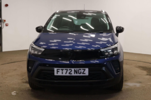 2023 Vauxhall Crossland Ultimate in Blue — image 3