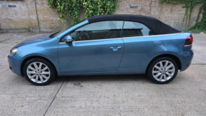 2015 Volkswagen Golf 1.4 Tsi S Cabriolet Euro 5 2dr in Blue — image 5