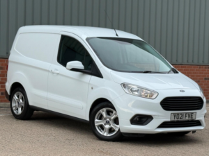 2021 Ford Transit Courier
