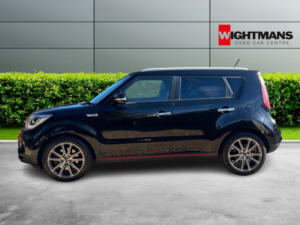 2017 Kia Soul 1.6 T-Gdi Sport in Black — image 4