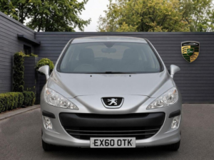 2010 Peugeot 308 1.6 Vti S 5dr in Silver — image 3