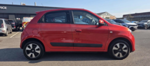 2015 Renault Twingo 1.0 Play Sce 70 in Red — image 4
