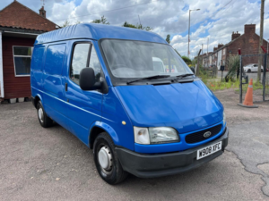2000 Ford Transit
