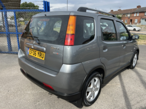 2006 Suzuki Ignis Glx 1.5 Vvt-S 4grip in Grey — image 4
