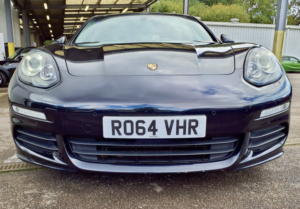 2014 Porsche Panamera 3.6 V6 in Black — image 2