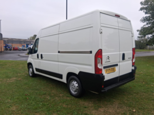 2021 Citroen Relay 2.2 Bluehdi 35 Enterprise Panel Van 5dr Diesel Manual L2 H2 Euro 6 (s/s) (140 Ps) in White — image 3
