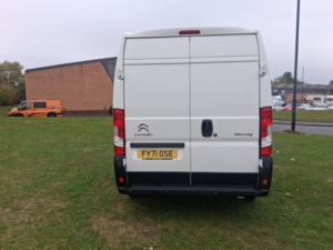 2021 Citroen Relay 2.2 Bluehdi 35 Enterprise Panel Van 5dr Diesel Manual L2 H2 Euro 6 (s/s) (140 Ps) in White — image 4
