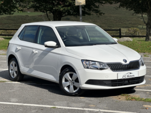 2018 Skoda Fabia 1.0 Mpi Se 5dr Man, Petrol, White + 1 Owner in White — image 6