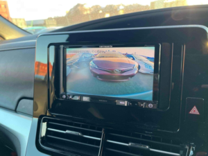 2017 Toyota Estima in Other — image 4