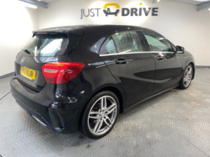 2017 Mercedes-Benz A Class 2.1 A200d Amg Line (executive) Hatchback 5dr Diesel Manual Euro 6 (s/s) (136 Ps) in Black — image 5