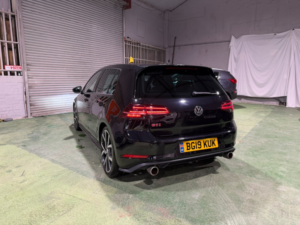 2019 Volkswagen Golf 2.0 Tsi Gti Performance in Black — image 3