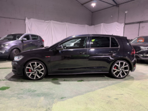 2019 Volkswagen Golf 2.0 Tsi Gti Performance in Black — image 5