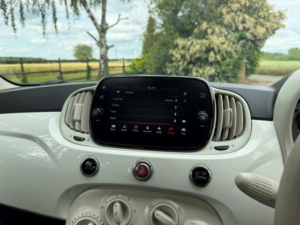 2020 Fiat 500 1.2 1.2 69hp Lounge in White — image 5