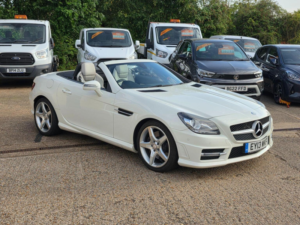 2013 Mercedes-Benz Slk 2.1 Slk250 Cdi Blueefficiency Amg Sport G-Tronic+ Euro 5 (s/s) 2dr in White — image 3