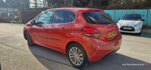 2015 Peugeot 208 1.6 Bluehdi Allure in Orange — image 5