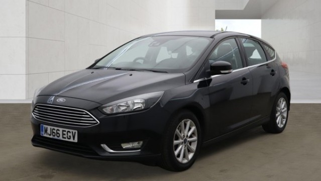 2016 Ford Focus 1.0 T Ecoboost Titanium Black 5dr Low Tax+satnav+cruise in Black — image 1