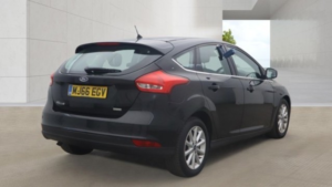 2016 Ford Focus 1.0 T Ecoboost Titanium Black 5dr Low Tax+satnav+cruise in Black — image 4