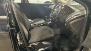 2016 Ford Focus 1.0 T Ecoboost Titanium Black 5dr Low Tax+satnav+cruise in Black — image 5
