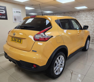 2015 Nissan Juke 1.5 Dci 8v Acenta Premium SUV 5dr Diesel Manual Euro 5 (s/s) (110 Ps) in Multicolour — image 5