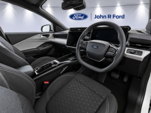 2025 Ford Puma Select 43kwh Electric Auto (168 Ps) in White — image 4