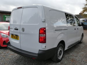 2024 Vauxhall Vivaro 2.0 Turbo D Prime Xl Crew Van Double Cab 6dr Diesel Manual Lwb Euro 6 (145 Ps) in White — image 3