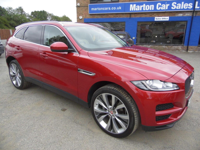 2019 Jaguar F-Pace 2.0 D240 Portfolio Auto AWD Euro 6 (s/s) 5dr in Red — image 1