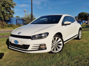 2015 Volkswagen Scirocco 2.0 Tdi Bluemotion Tech Gt in White — image 2