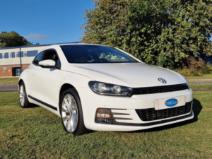 2015 Volkswagen Scirocco 2.0 Tdi Bluemotion Tech Gt in White — image 6