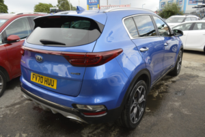 2021 Kia Sportage 1.6 T-Gdi Gt-Line in Blue — image 2